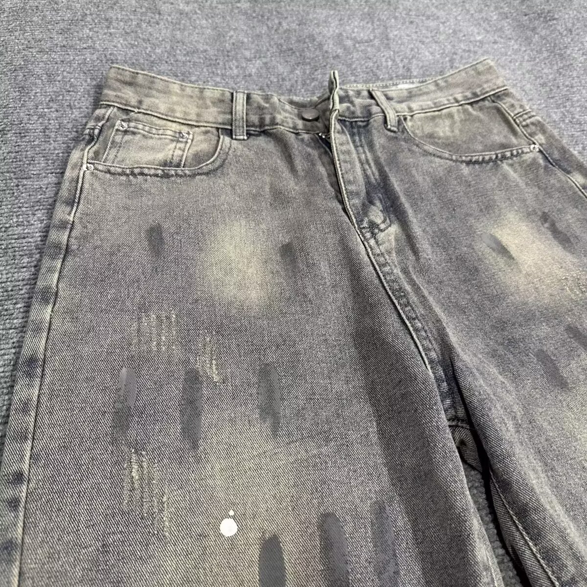 Men's Slim Fit Stretch Jeans Lightweight Summer Denim Artistic Wash Hand-Painted Details_mkmklike.com