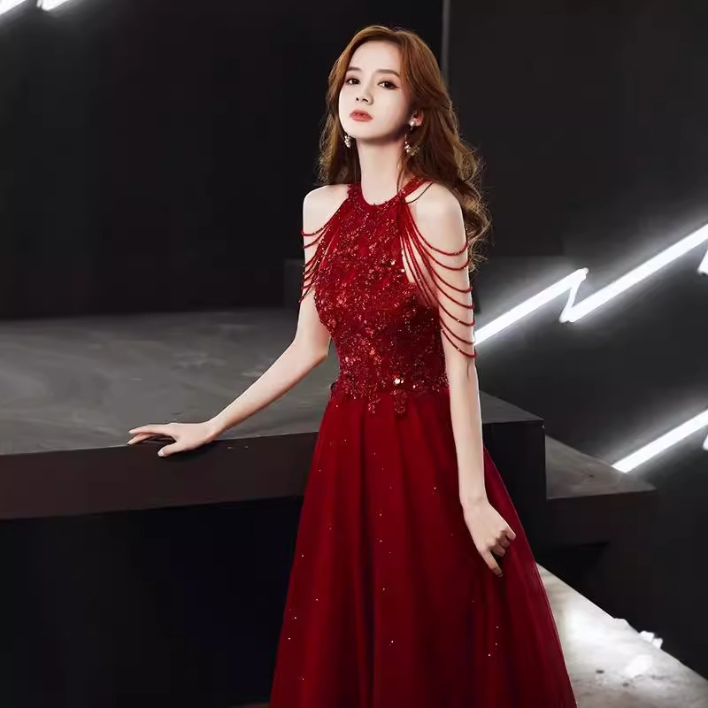 Bridal Toast Dress 2026 New Style Halter Neck Shoulder Tassel Wedding Burgundy Sexy Evening Dress Mesh Dress