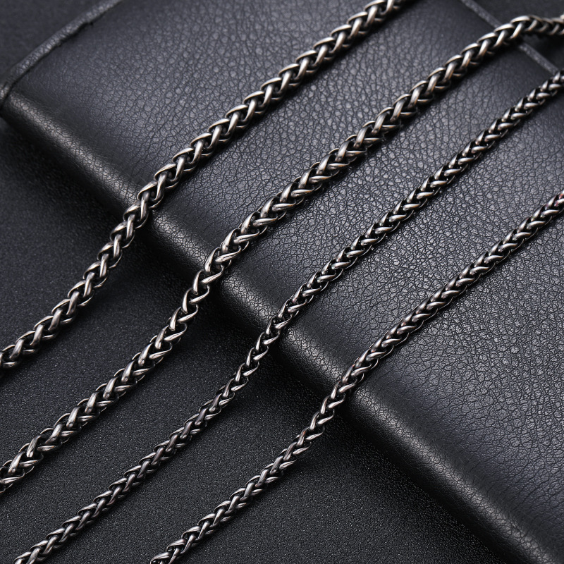 European and American Flower Basket Chain Stainless Steel Keel Chain Retro Rhombus Chain Titanium Steel Old Hip-Hop Men's Necklace Manufacturer Ready Stock