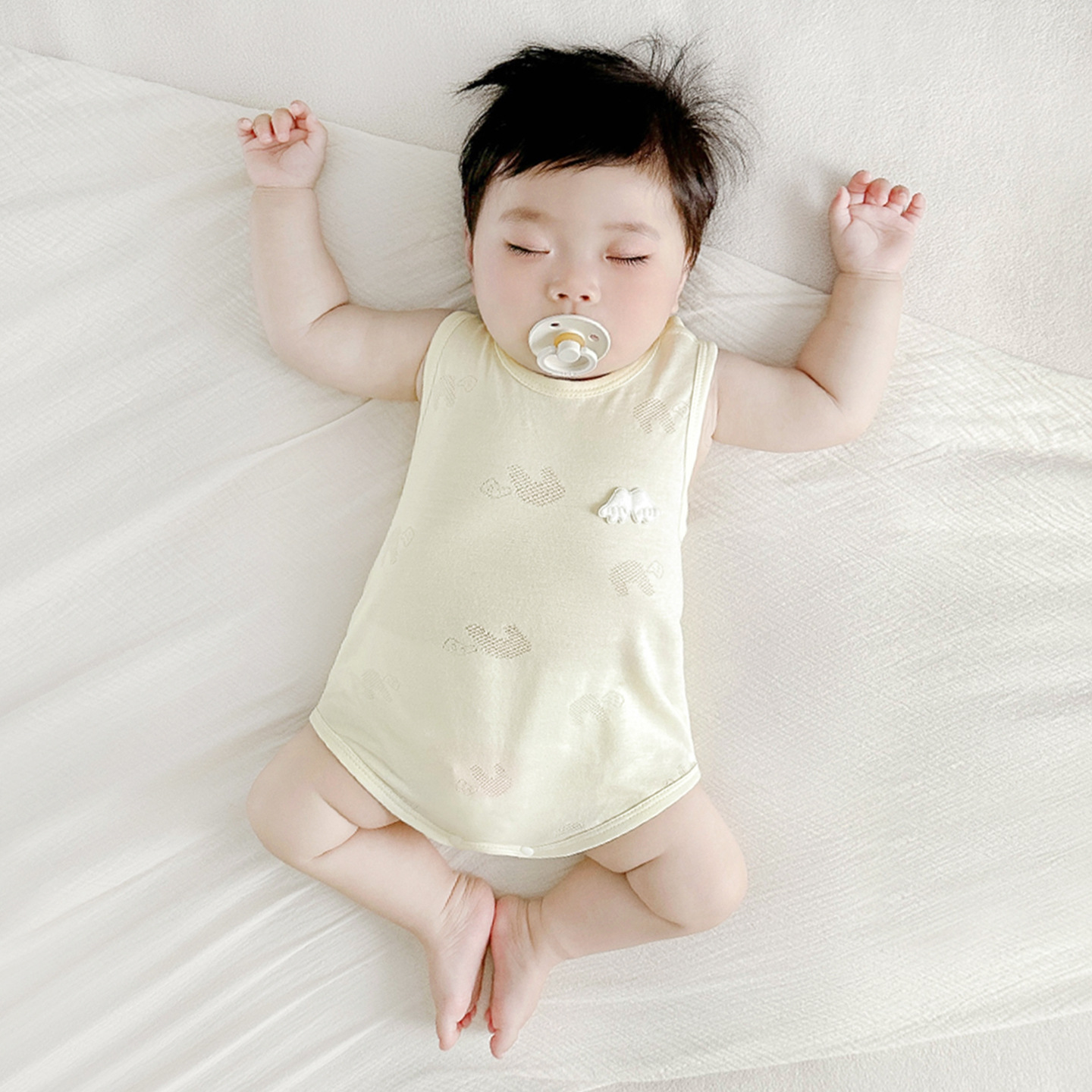 Ropa de bebé de una pieza, ropa de verano para recién nacidos, ropa de verano delgada para niños pequeños, chaleco sin mangas, mamela triangular, bolsa de bebé