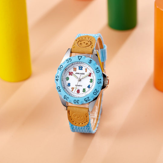 Factory wholesale cartoon children's watch word quartz waterproof nylon canvas strap student children's watch