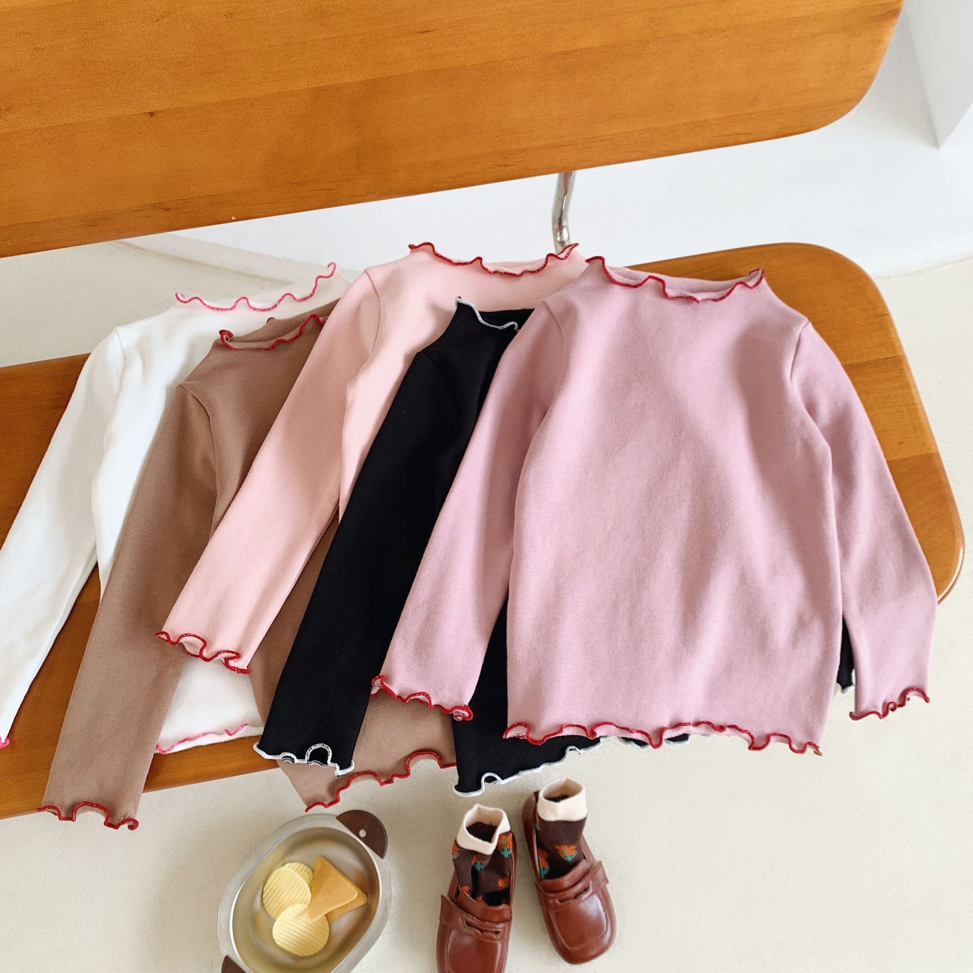 男女装・童装货源 2025 新款服装 批发・定制一站式服务(图2) 童装打底衫男童秋装t恤2025春秋新款中小童装上衣儿童长袖打底衫-阿里巴巴