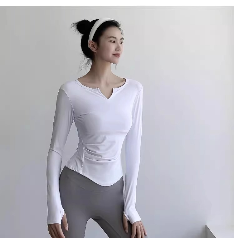 Breathable Women's Yoga T-shirt Slim Fit Quick-drying Sports Top_voghion.com
