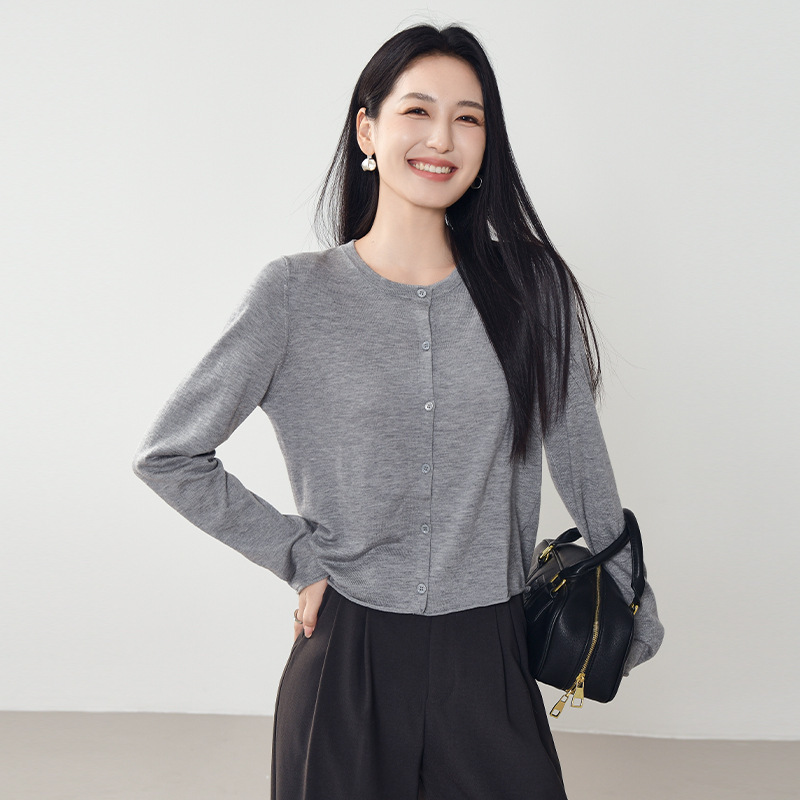 Spring New Style Wool and Silk Round-Neck Artistic Slim-Fit Solid Color Knitted Cardigan Outerwear Elegant Sweater for Women