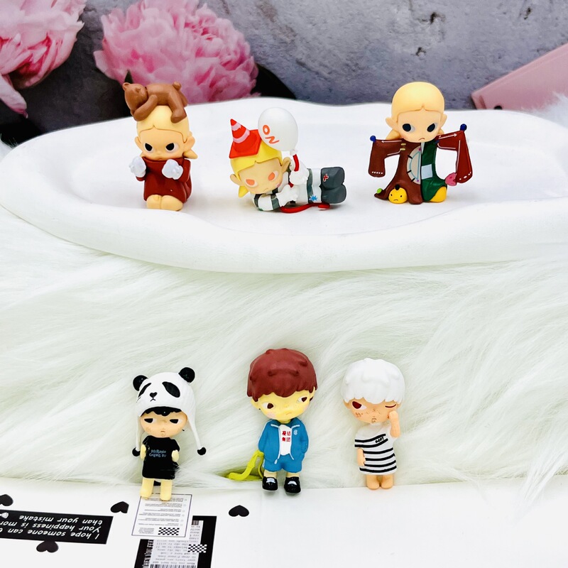 Modified Zsiga Dolls: There Is No Such Thing as "Adults" in This World Series - Cute DIY Trendy Figurines