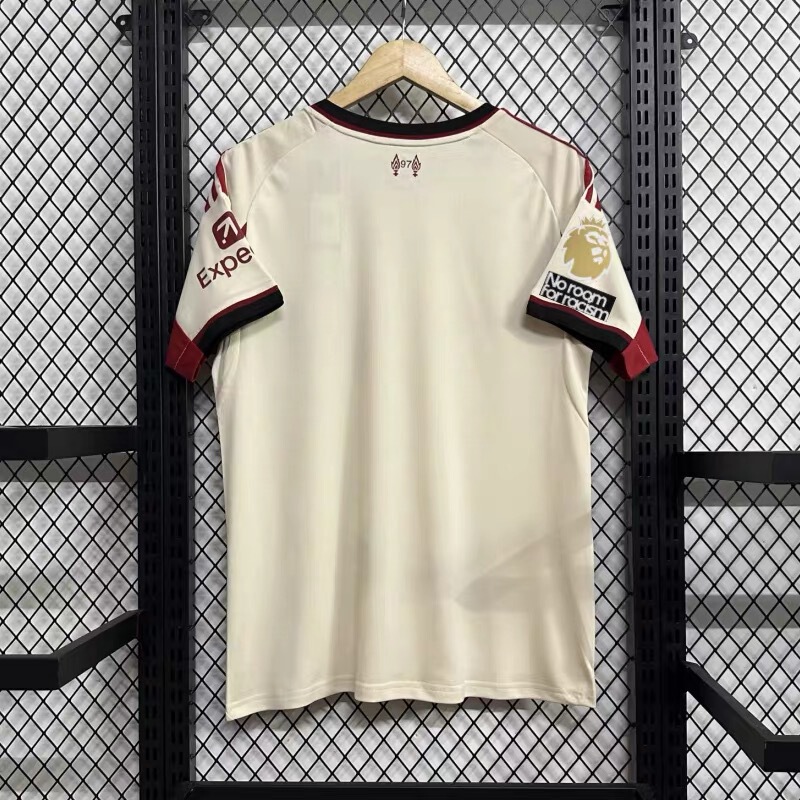 25-26利物浦主场球衣7号维尔茨9号伊萨克11号萨拉赫足球服球迷版|undefined