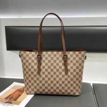 �A���������ذ�Ů���������¿�ٴ����eб�������Ůʿͨ�چμ��