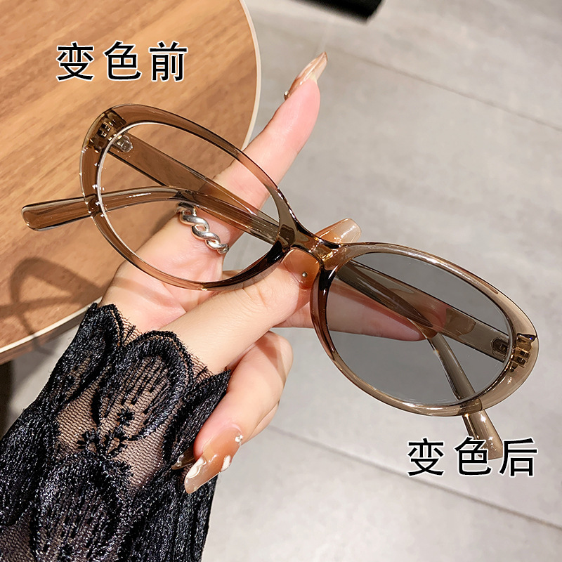 光感变色防蓝光近视镜时尚跨境书呆子极简风素颜显瘦素颜近视眼镜|undefined