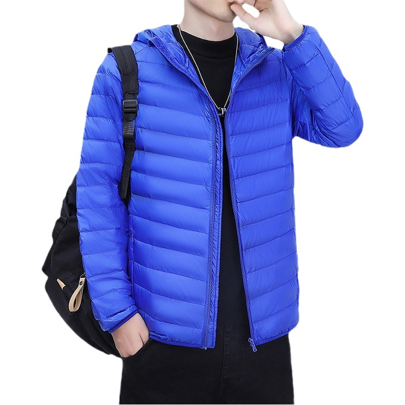 2023 Otoño e Invierno ligero abajo abrigo de algodón acolchado con capucha de los hombres regular más el tamaño abrigo de moda entrega de una sola pieza de los hombres