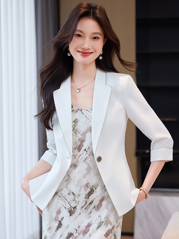 黑色西装外套女2025年春夏新款修身职业正装高级感七分袖西服上衣|undefined