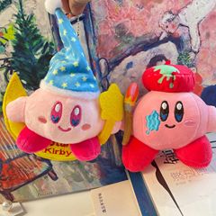 かわいい月の船の画家のカービーは太っているブツブツと眠っている帽子の星のカービーの人形のぬいぐるみのぬいぐるみのキーホルダーGJ196を掛けます。