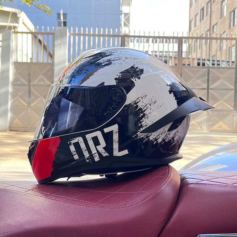 Casco de motocicleta Orz para hombres y mujeres, casco integral de verano con gran alerón trasero para todas las estaciones, certificado por DOT, transfronterizo.