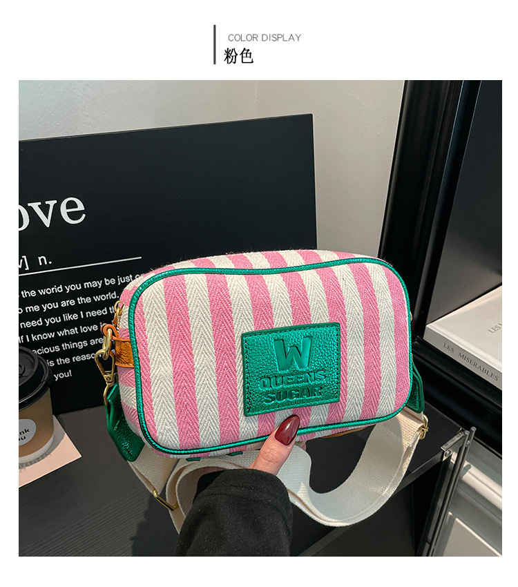 2026 nuevo fresco bolso de verano ancho cinturón de hombro mochila de hombro de vacaciones de mujeres bolso de cámara a rayas