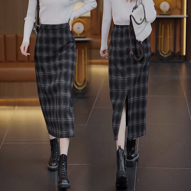 安可拉红加绒加厚毛呢冬季半身裙女秋冬长款松紧腰格子直筒一步裙