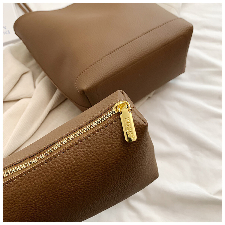 Einfache trendige große Kapazität Eimer 2024 neue Pendler Mutter und Kind modische Textur Frauen einzelne Schulter_voghion.com