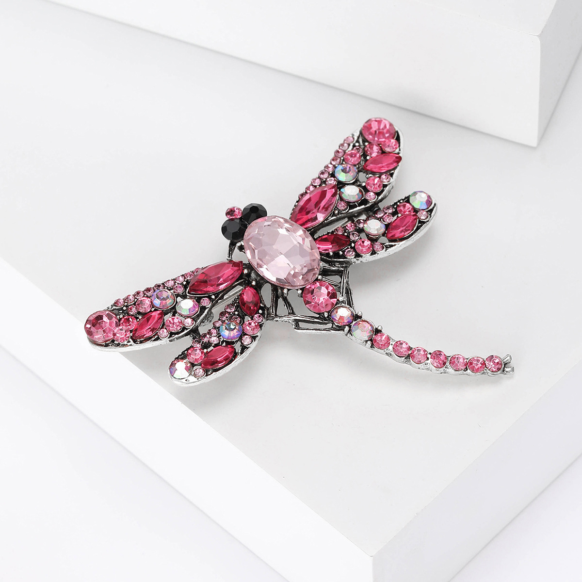 Casual Dragonfly Alloy Women's Brooches display picture 12