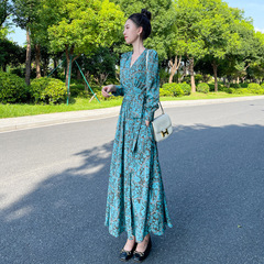 ヨーロッパとアメリカの花柄長袖ドレス女性のための春と秋の新しいフレンチラップロングキキョウスカートウエストシフォンロングスカート