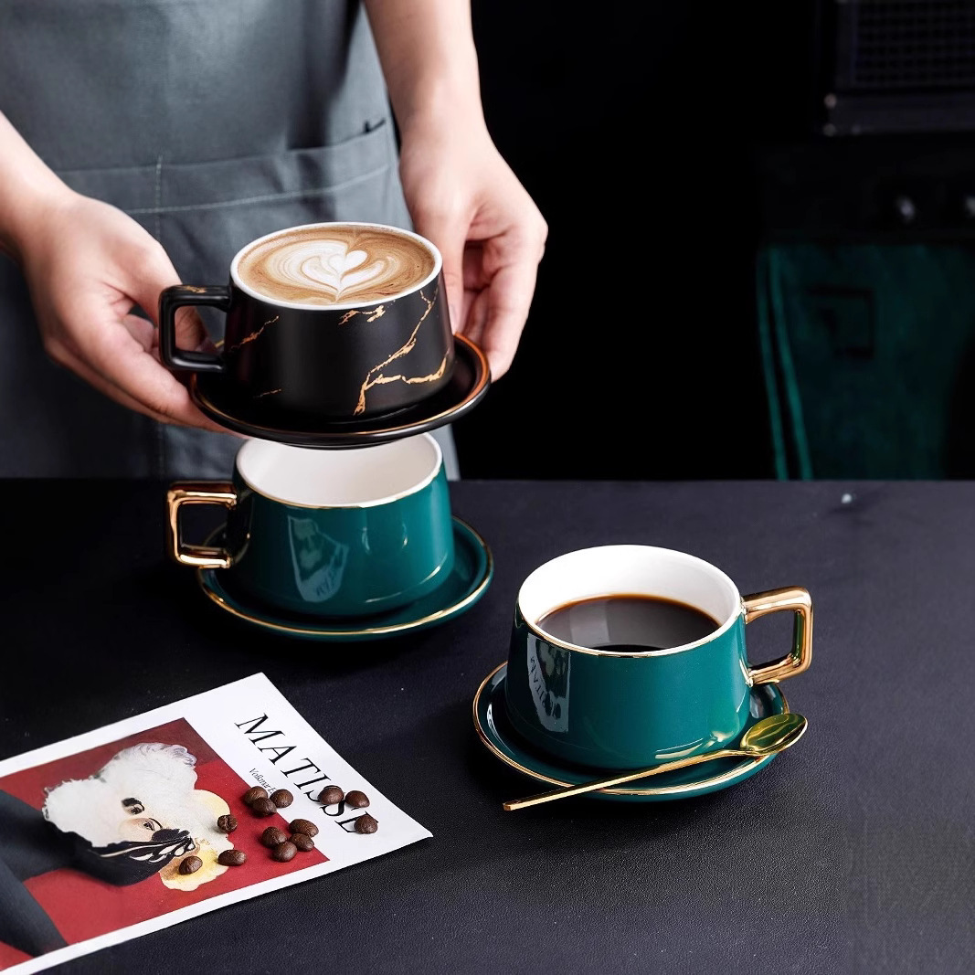 Juego de tazas y platillos de cerámica con patrón de piedra retro, tazas de café exquisitas de alta gama, té de la tarde en casa, tazas de latte francés de alto valor