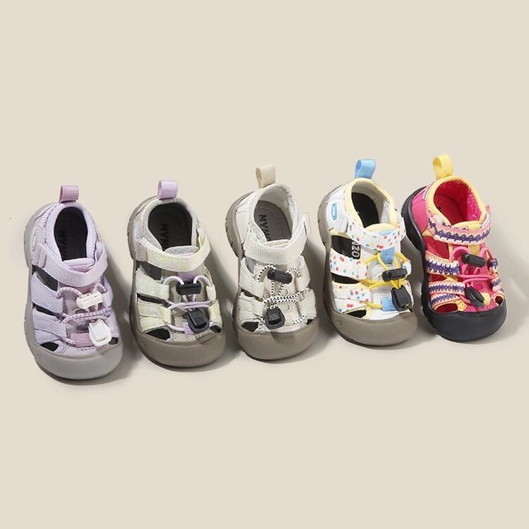 {Ready Stock} Baby Sandals Summer Baotou Anti-Kick Sports Baby Toddler Shoes Boys Beach Shoes Girls River Tracing Shoes