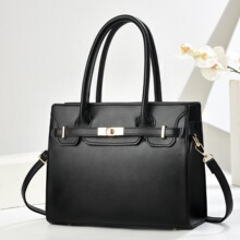 �羳Ůʿ������¿�r�д������μ�б��Ů�����s�K�����ɫ�t���