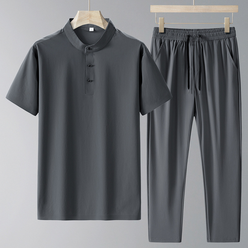 Traje de verano para papá 2025 nueva camiseta de manga corta con cuello alto para hombre de seda de hielo pantalones casuales delgados de secado rápido de verano