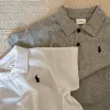 872 gray