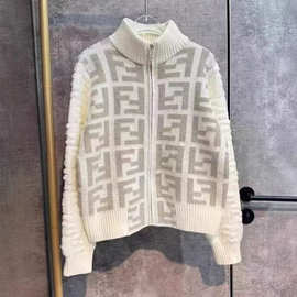 2025秋冬新款名媛风轻奢仿貂绒字母立体提花拉链高领长袖毛衣开衫