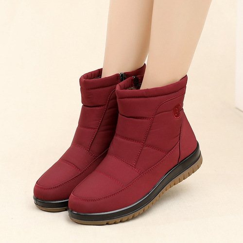 Winter thickened and velvet warm and waterproof mid-calf snow boots for women, anti-slip flat soles, middle-aged and elderly short boots, mother's cotton shoes