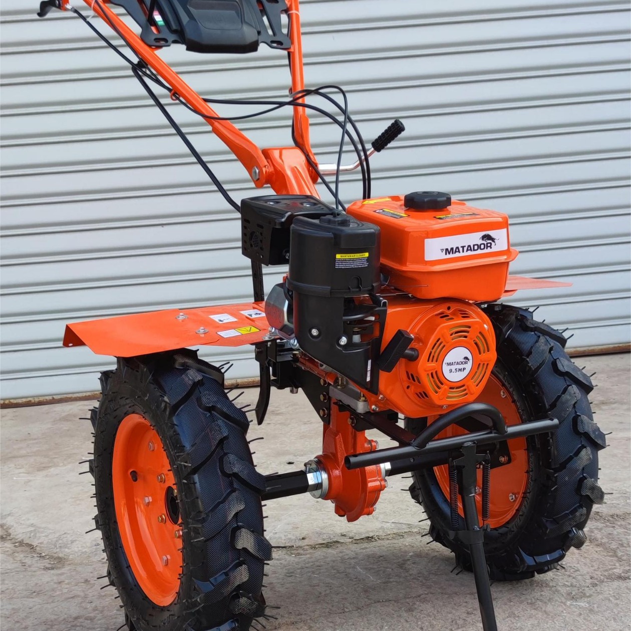 Exportaciones especiales | Micro cultivador de gasolina de 7,5 caballos de fuerza con pantalla de lámpara | Micro cultivador de gasolina de motor de gasolina 170