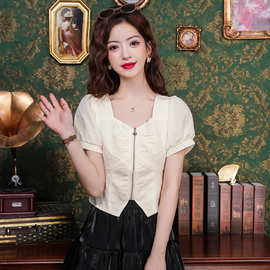 韩国chic夏季法式方领泡泡袖别致衬衫女装设计感修身显瘦短款上衣