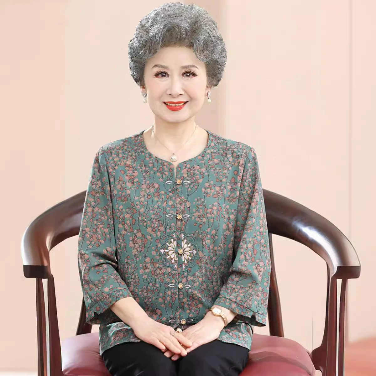 Пожилые люди одежда женская весна/лето рубашка бабушка 60 лет 70 пожилая женщина топ мама рубашка с девятью рукавами тонкое пальто