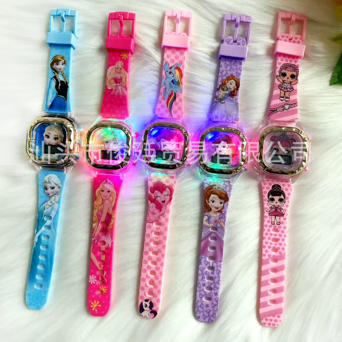 Детские часы Labubu с подсветкой, музыкой, подарок для детского сада, светящиеся электронные часы с мультяшным дизайном, сувенир