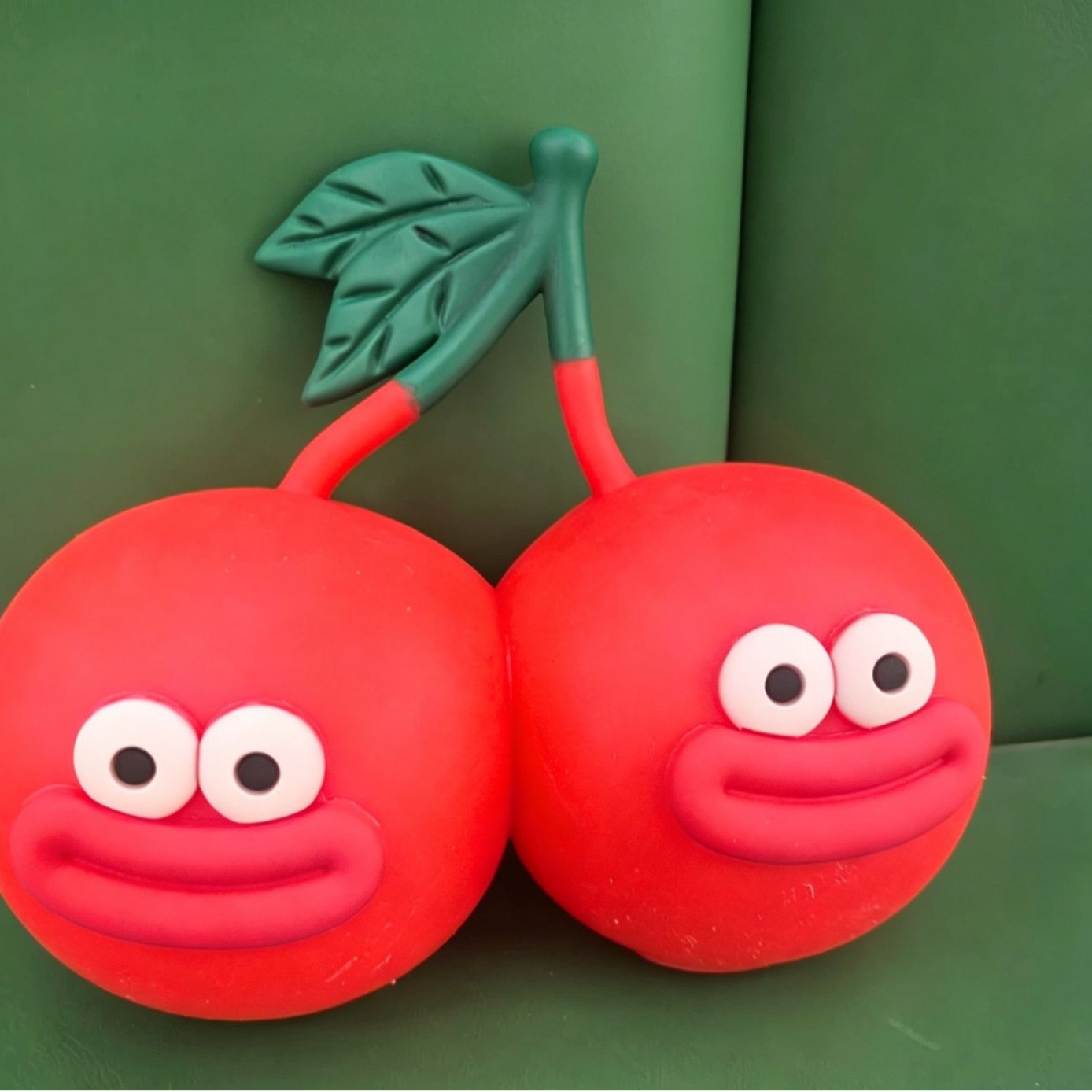 Nuevos productos transfronterizos en stock squeezy Squeeze cherries cerezas descomprimiendo artefactos juguetes amasados