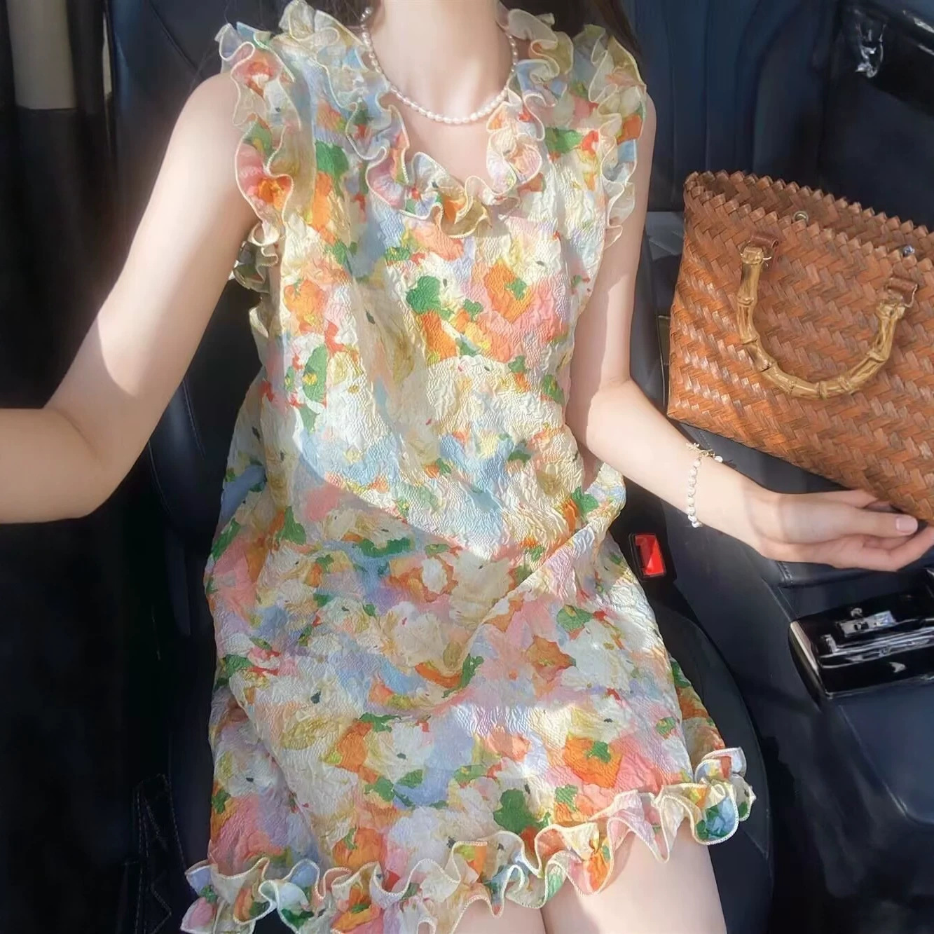 Váy maxi nữ in hoa màu sắc tươi mát, tay bồng nhún eo, phong cách nghỉ dưỡng — màu sắc chi tiết 5