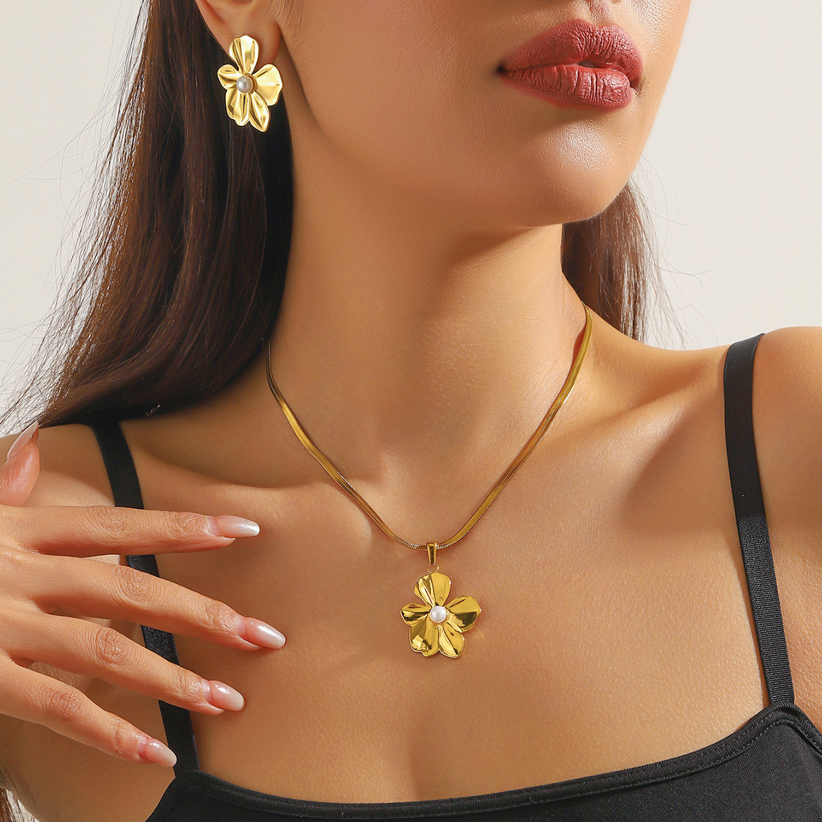 10g Weight Jewelry Set Classification snake chain Chain Type Earrings + Necklace Quantity Holiday, Daily Occasion 304 Stainless Steel Material Geometric, Heart Shape Pattern All Seasons Season Women's Gender Plating Design Vintage Style, Simple Style Style Wholesale Jewelry Vintage Style Simple Style Geometric Heart Shape 304 Stainless Steel Plating Jewelry Set Snake Chain 10
