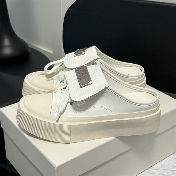 Half Drag 2024 Sommer Neue dicke Unterseite Baotou Mode Oberbekleidung Casual weiße Schuhe_voghion.com