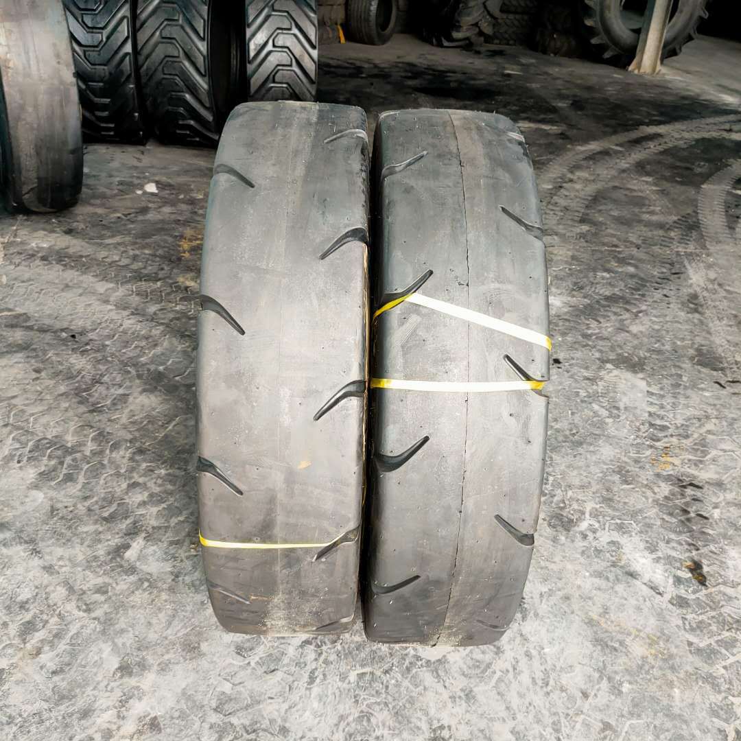 鲁飞 9.75-18 井下光面轮胎 10.00-20 工程铲运机轮胎 L-5S花纹