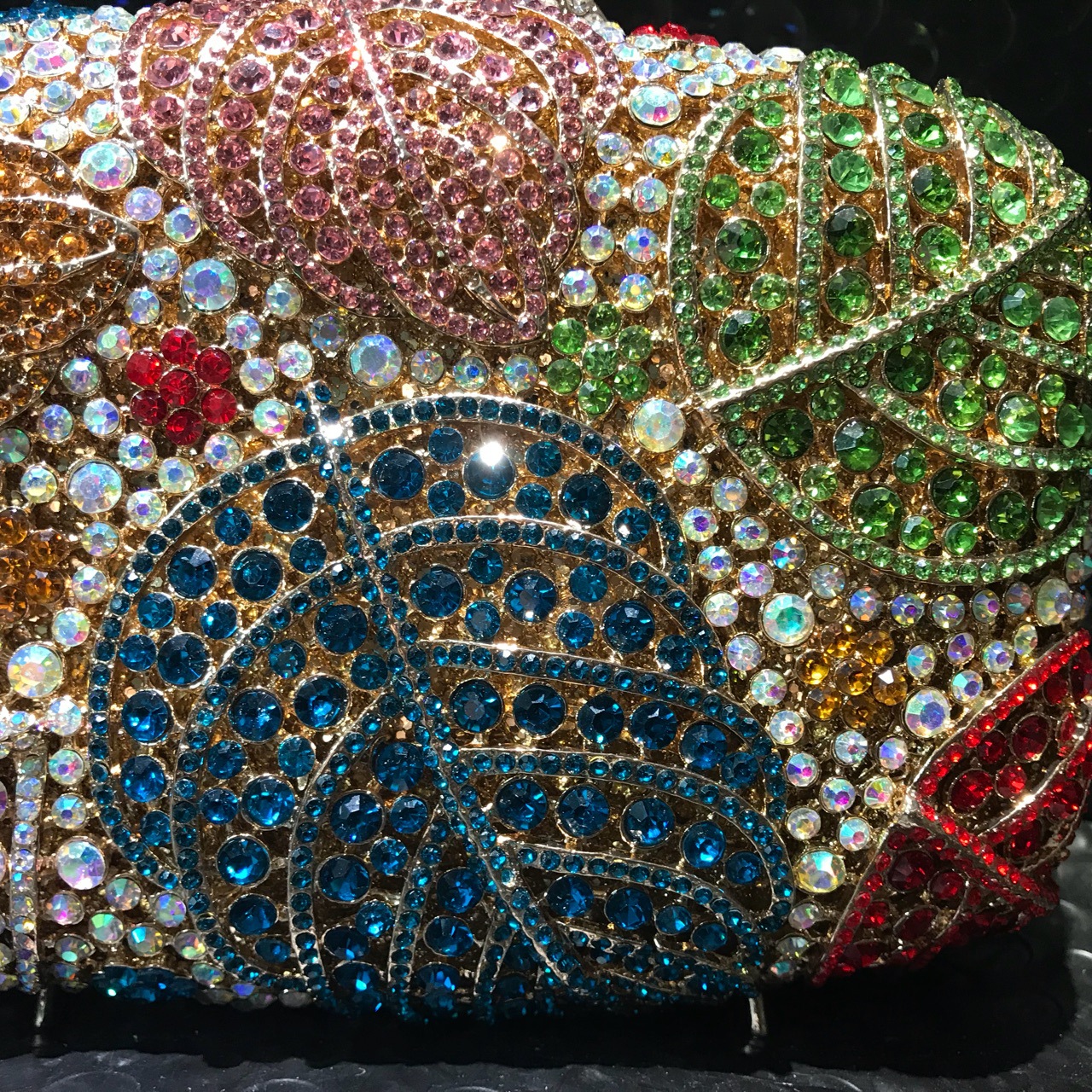 Túi clutch dạ hội đính đá pha lê hình lá phong, vỏ cứng kim loại rỗng, xách tay dự tiệc — Vàng kim AB chi tiết 6