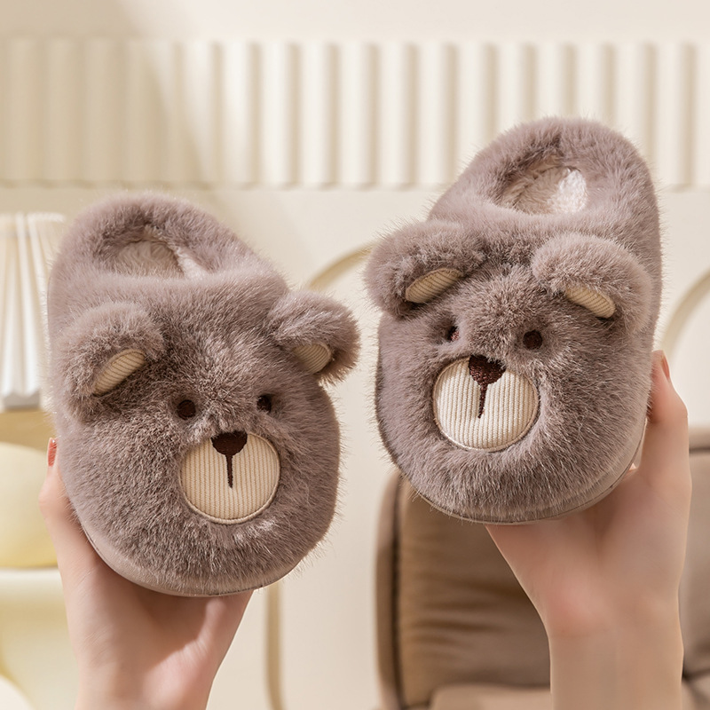 Invierno zapatillas de algodón para niños, niños y niñas, padres e hijos, bolsas de dibujos animados lindas, tacones antideslizantes para bebés en el interior, zapatillas de lana casera