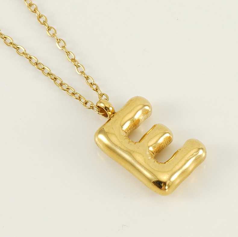 304 Stainless Steel 18K Gold Plated Simple Style Letter Pendant Necklace display picture 5