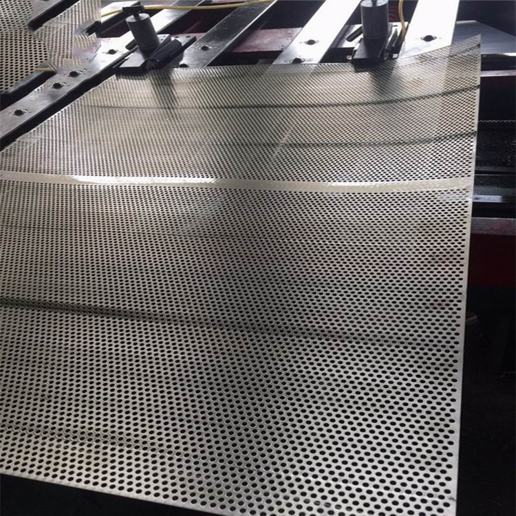 工厂销售201材质洞洞板    各种厚度圆孔板