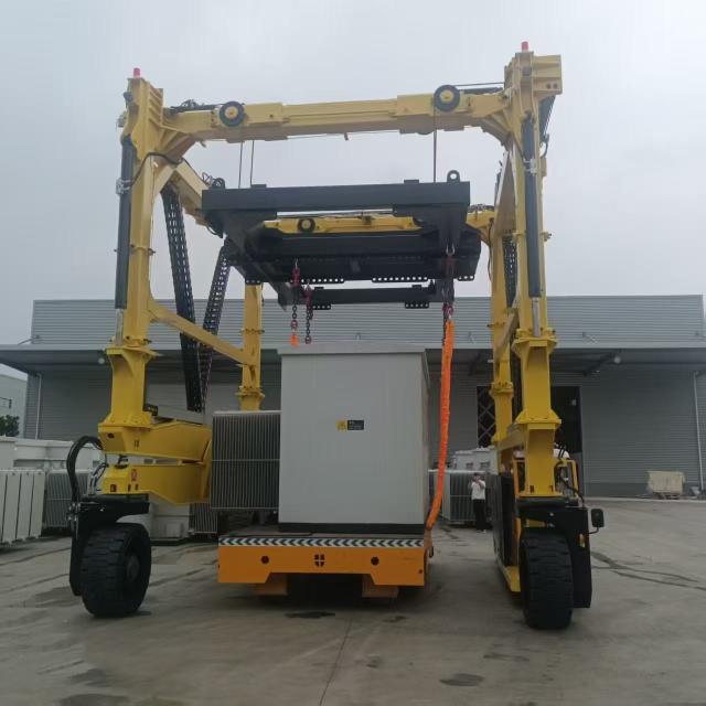 宝威 集装箱跨运车 自动化集装箱装卸 定位准 装卸效率高 稳定