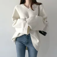 Solid knitted sweater, jacket, V-neckline, Korean style