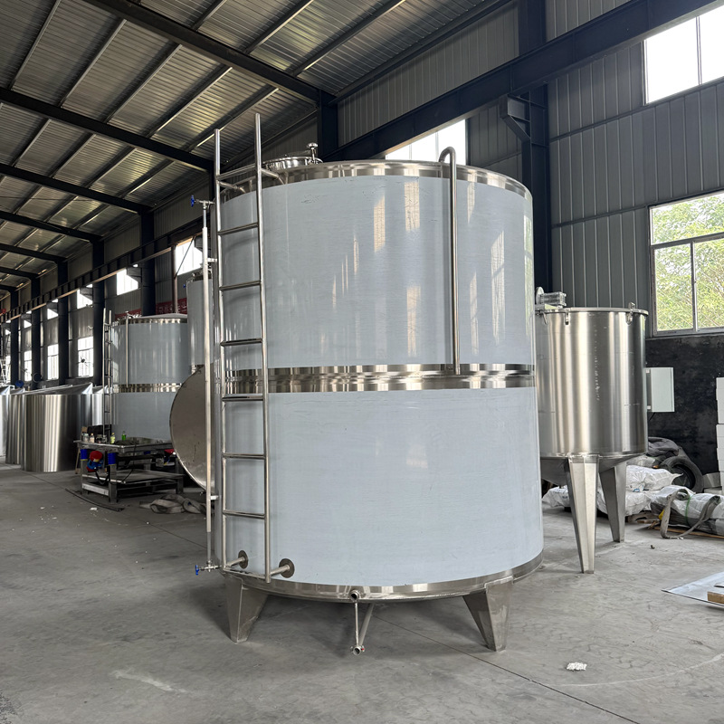 加爬梯围栏储罐 双层大型保温水罐 立式加热储水容器 食品级材质