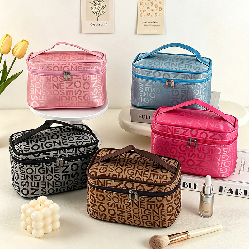 handheld cosmetic bag