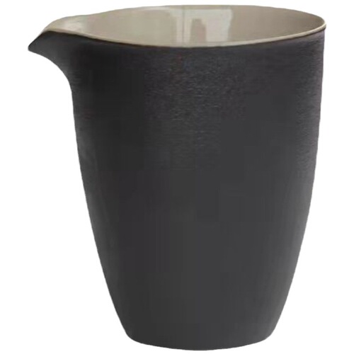 Black Ceramic Chinese-Style Fair Cup & Tea Strainer Set – Simple, Large-Sized Ceramic Tea Server with Teapot Accessory for Kung Fu Tea Ceremony