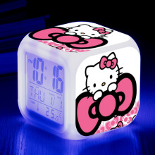 外贸货源KT猫图案LED七彩闹钟大屏数字静音创意变色四方小闹钟