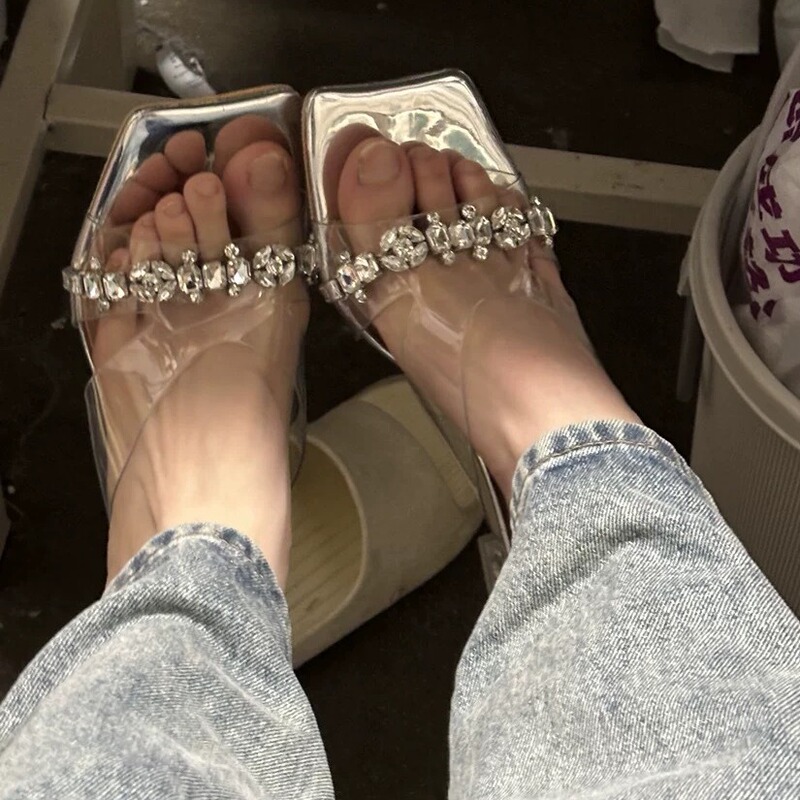 Ready Supply Pvc Transparent Crystal High Heels Sexy Rhinestone Sandals Thick Heel Fairy Square Toe Sandals for Outer Wear