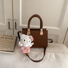 ���s���eС����Ů2026�¿�r��ײɫ�������������С����б���