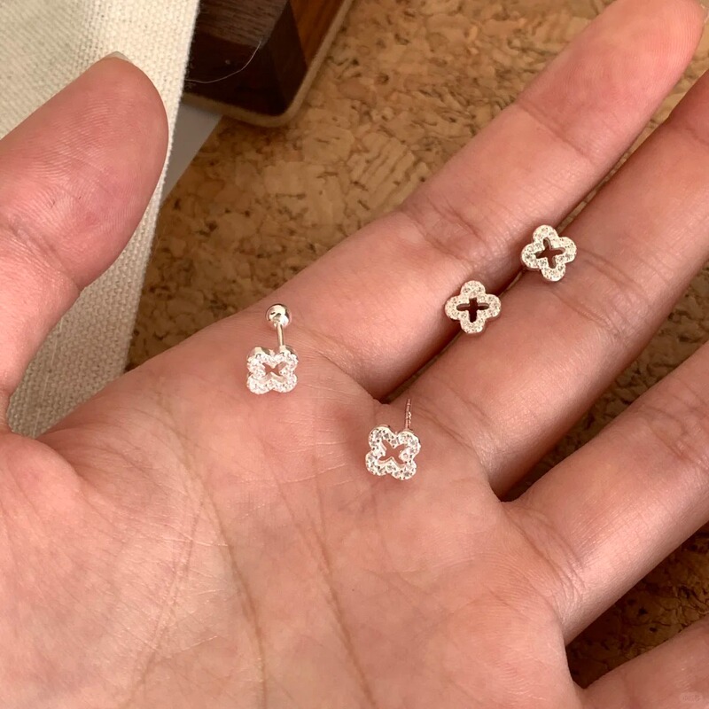 S999 Silver Needle Four-leaf Clover Earrings Women's Small and Exquisite High-end New Earrings Niche Design Elegant Earrings